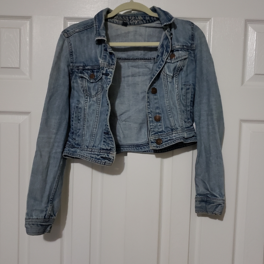 AMERICAN EAGLE JEAN JACKET (LOVED)